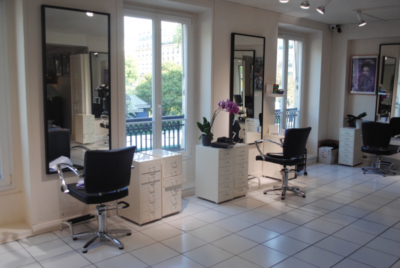 coiffure-TOUDON-min_floor-home-office-property-living-room-room-781228-pxhere.com